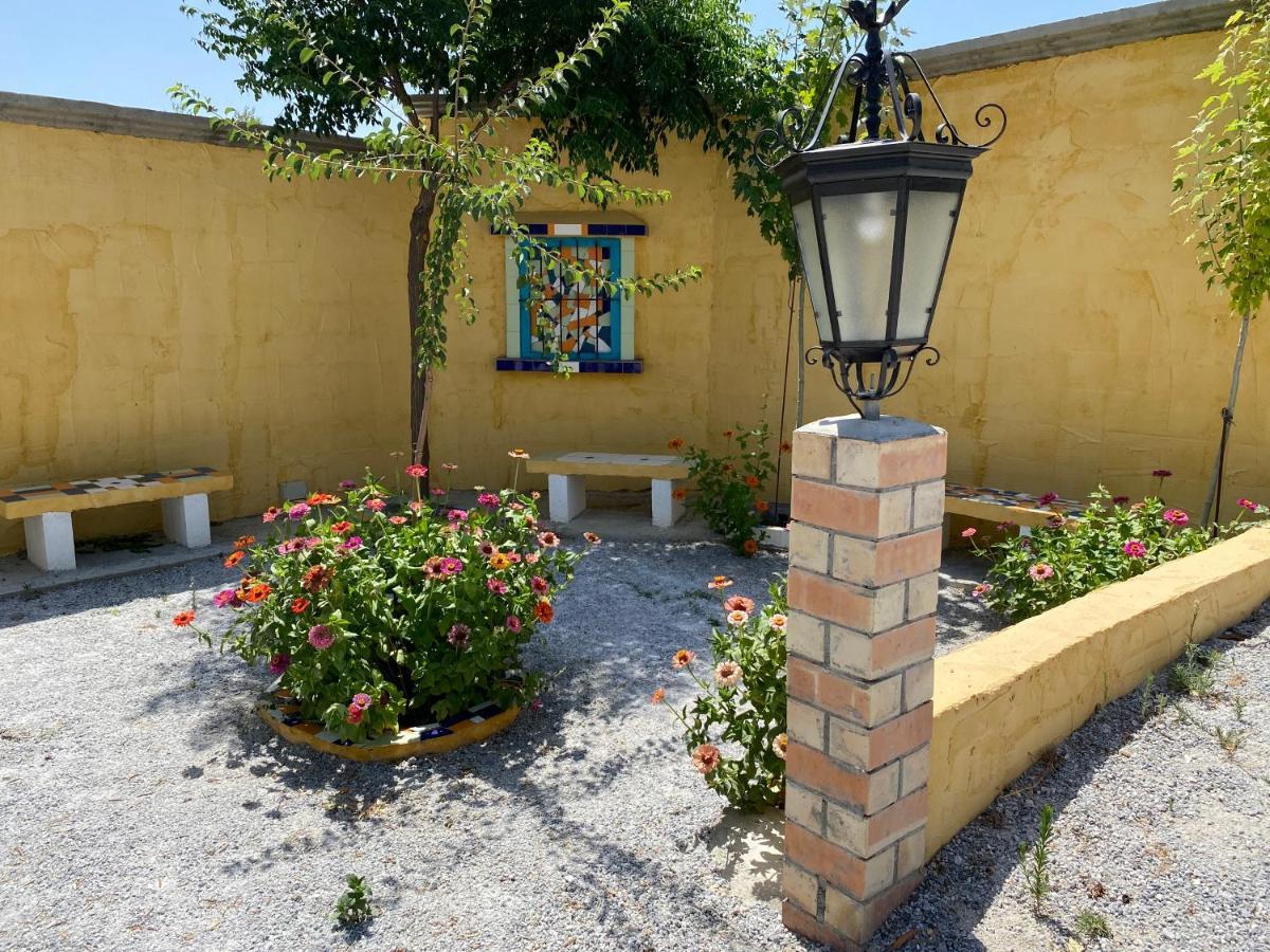 Cortijo Bustamante Konuk evi Baza Dış mekan fotoğraf